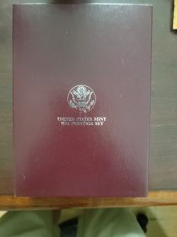 1992 US meant prestige set original papers