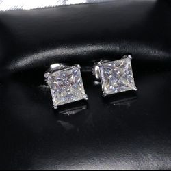 Princess Cut Moissanites Brand New! CERTIFIED