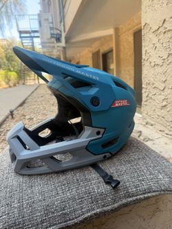 Mtb Bh-8 helment outdoor master rhino