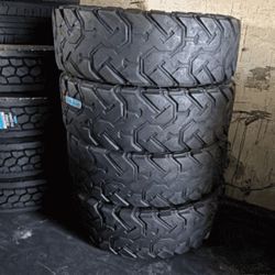 35 X 12.50 R20 Grippler Set of 4 Used Just Like New