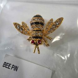Bee Pin