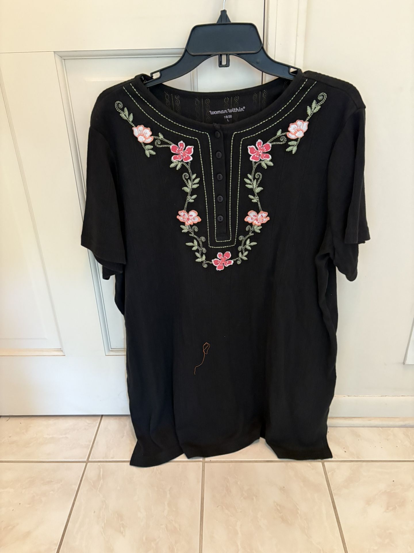 Woman Within Short Sleeve Tops Size LARGE
