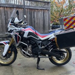 2017 Africa Twin DCT