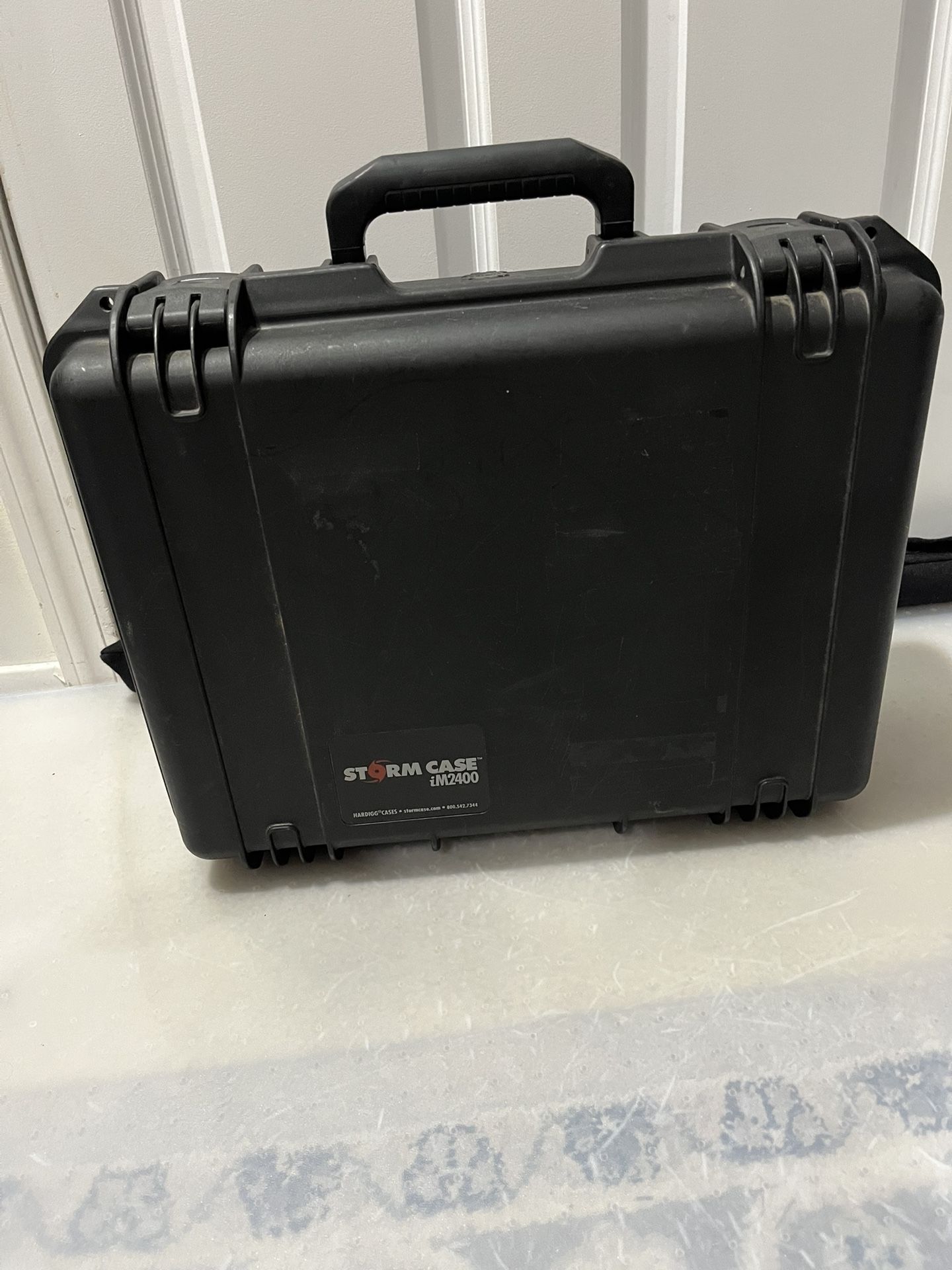 Storm Case iM2400