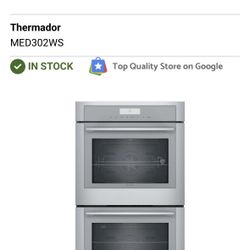 Thermador Double Oven With WiFi & Thermador Microwave, Stove & Coordinating Hood 