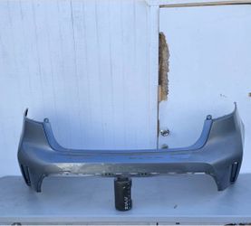 2020 - 202 1 TOYOTA COROLLA REAR BUMPER OEM USED #7388