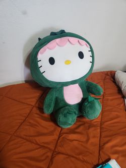 Hello Kitty Dino