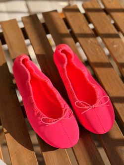 Hot Pink Ballet Flats with Bow – Soft