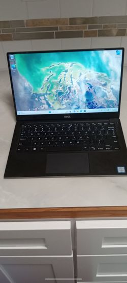 Dell XPS 13 (9350) Touchscreen fast Intel I-5 sixth Gen windows 11 pro excellent condition