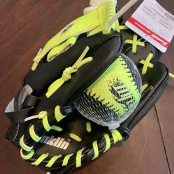 Franklin T-Ball TEE Ball Glove Bat Combo Set. Yellow and black.