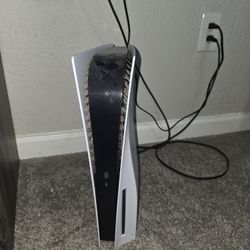 Ps5, 2 Controllers, Games