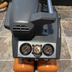 Ridgid 4.5 Gallon Air Compressor
