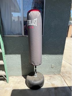 Boxing stand