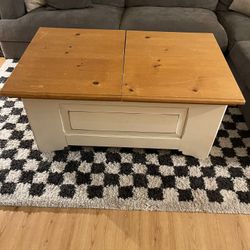 Coffe Table With Storage