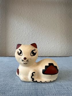 Vintage Navajo Pottery Cat Figurine Hand Painted Southwestern Folk Art Signed