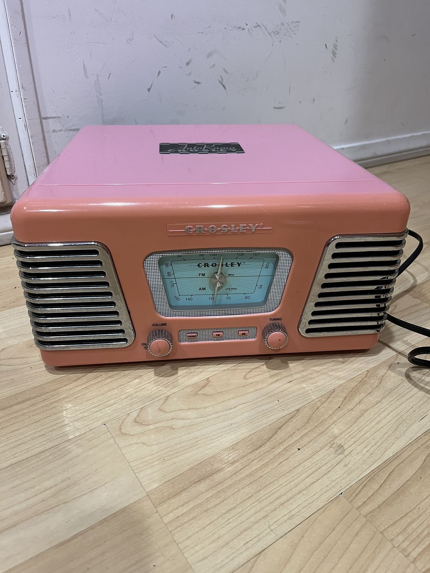 Crosley Auto Rama Pink Radio- Record Player 