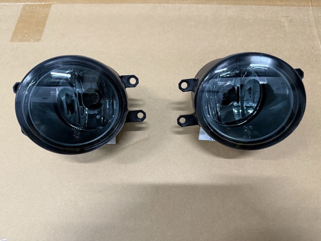 14-21 Toyota Tundra Smoked Lens FogLight Assembly Set W/ Wiring + Switch. Luces De Neblina Aumadas