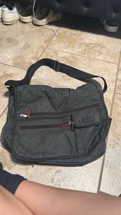 Shoulder bag