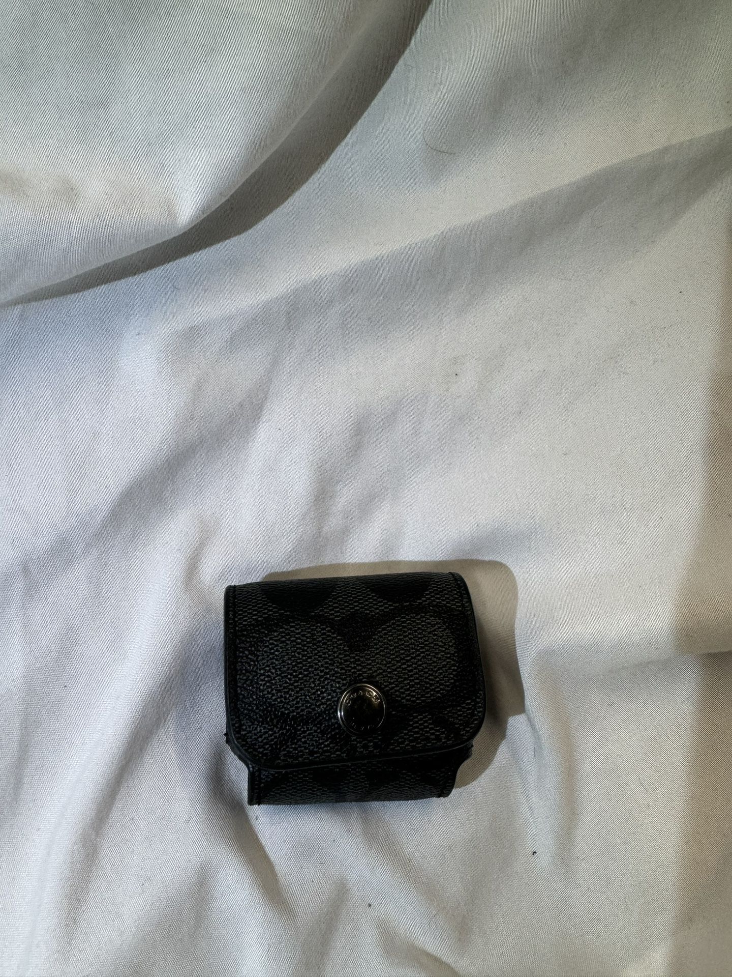 ✨ Coach Mini Signature Keychain Case – BRAND NEW ✨