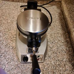 Waring Waffle Maker 