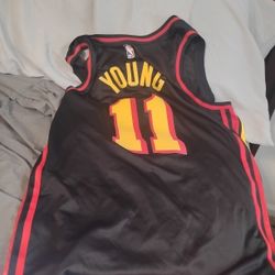 Trae Young XL Jersey Atlanta Hawks Cost $750