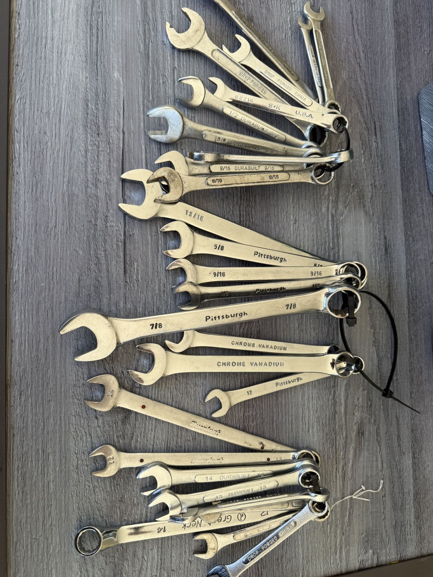 28 Wrenched Standard And Metric