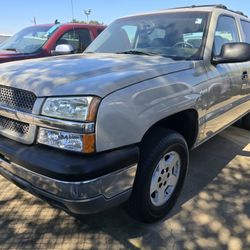 2005 Chevy Avalanche 