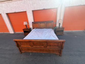 5 pc Cal king bed with side tables and dresser