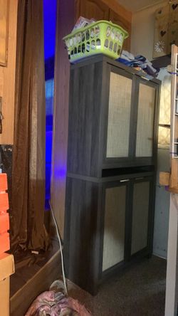 2 side buffet cabinets