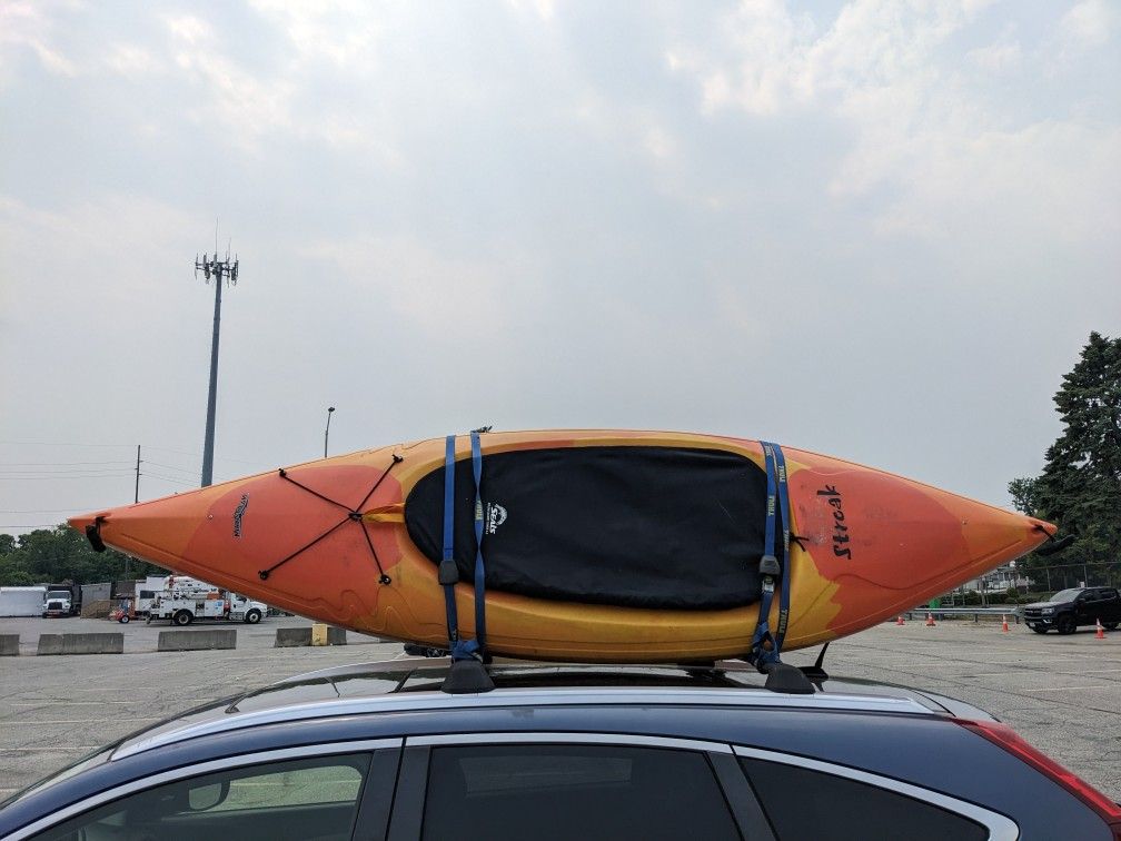 Mainstream Streak Single Person Kayaks