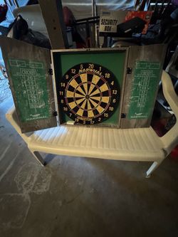 Narwhal Kingston Dartboard with Cabinet OBO