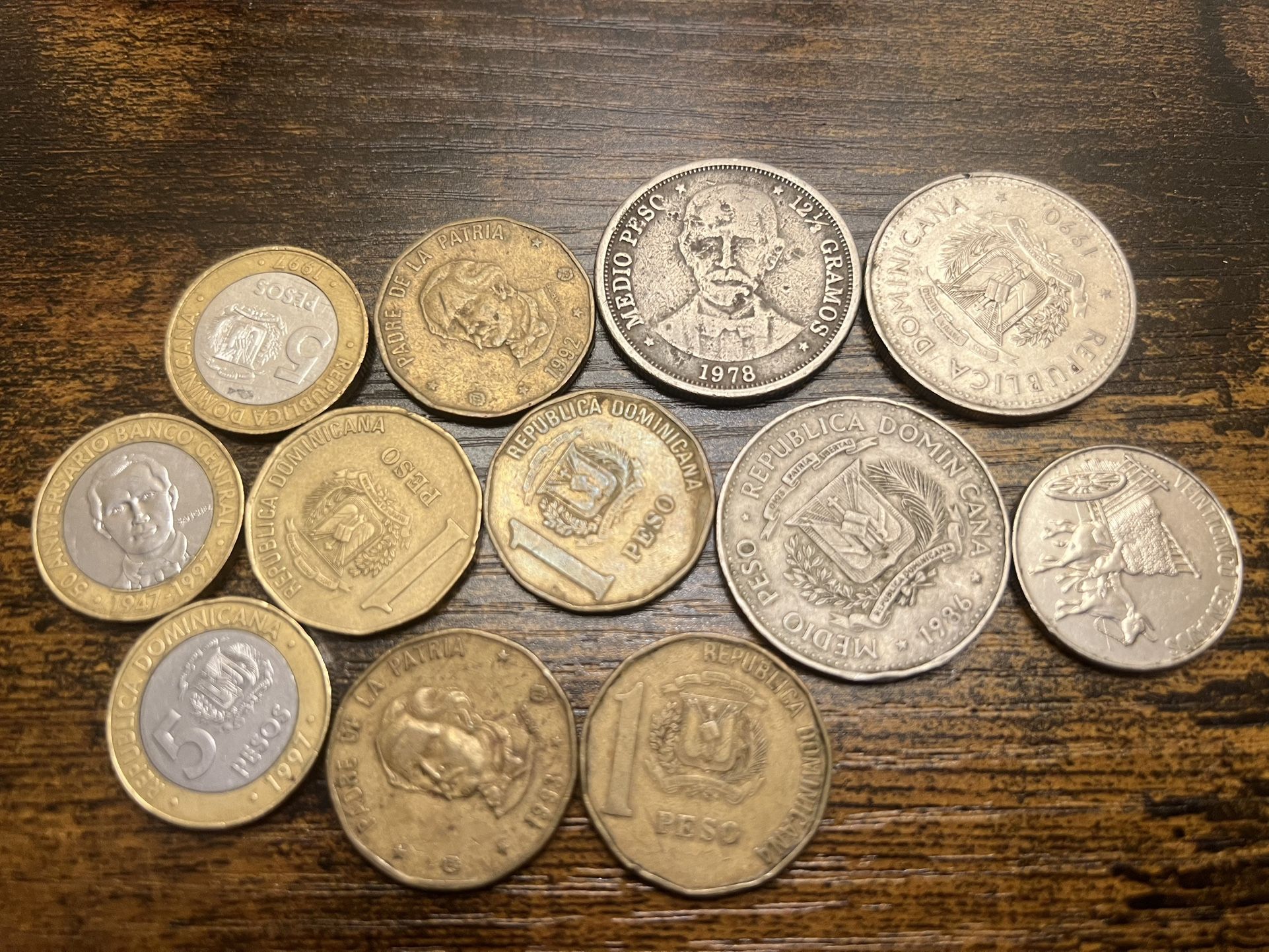 Dominican Republic Coins Collection