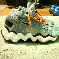 Size 10 Adidas Shoes $15