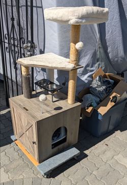Cat Tower with Litter Box
