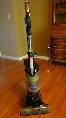 Bissell Pet Hair Eraser Turbo Vacuum