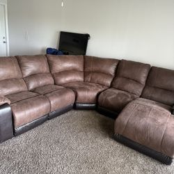 Brown Full Sectional Couch – Gently Used – Great Condition!