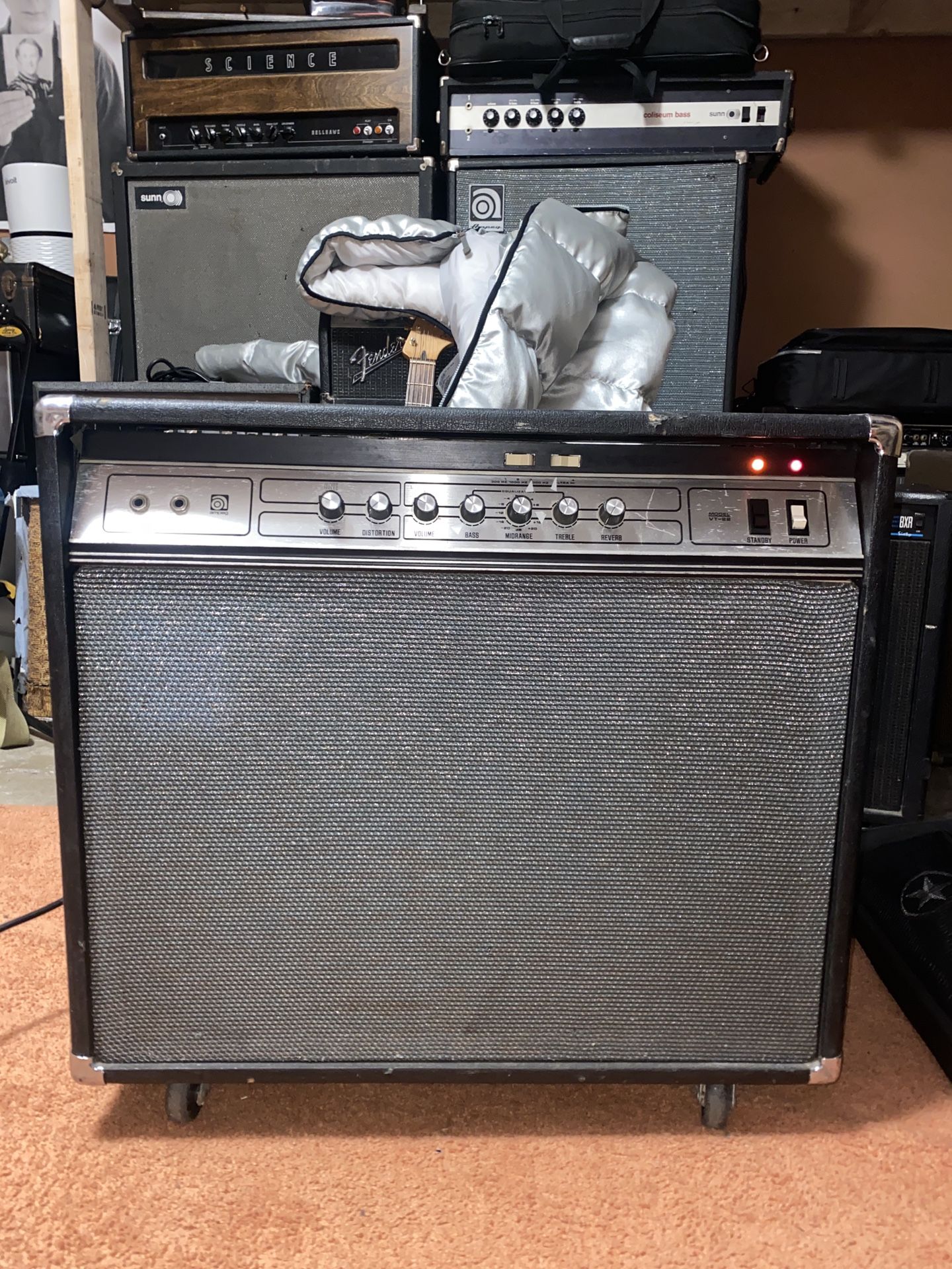 Ampeg VT 22 100 Watt 2x12” Guitar Combo Amp