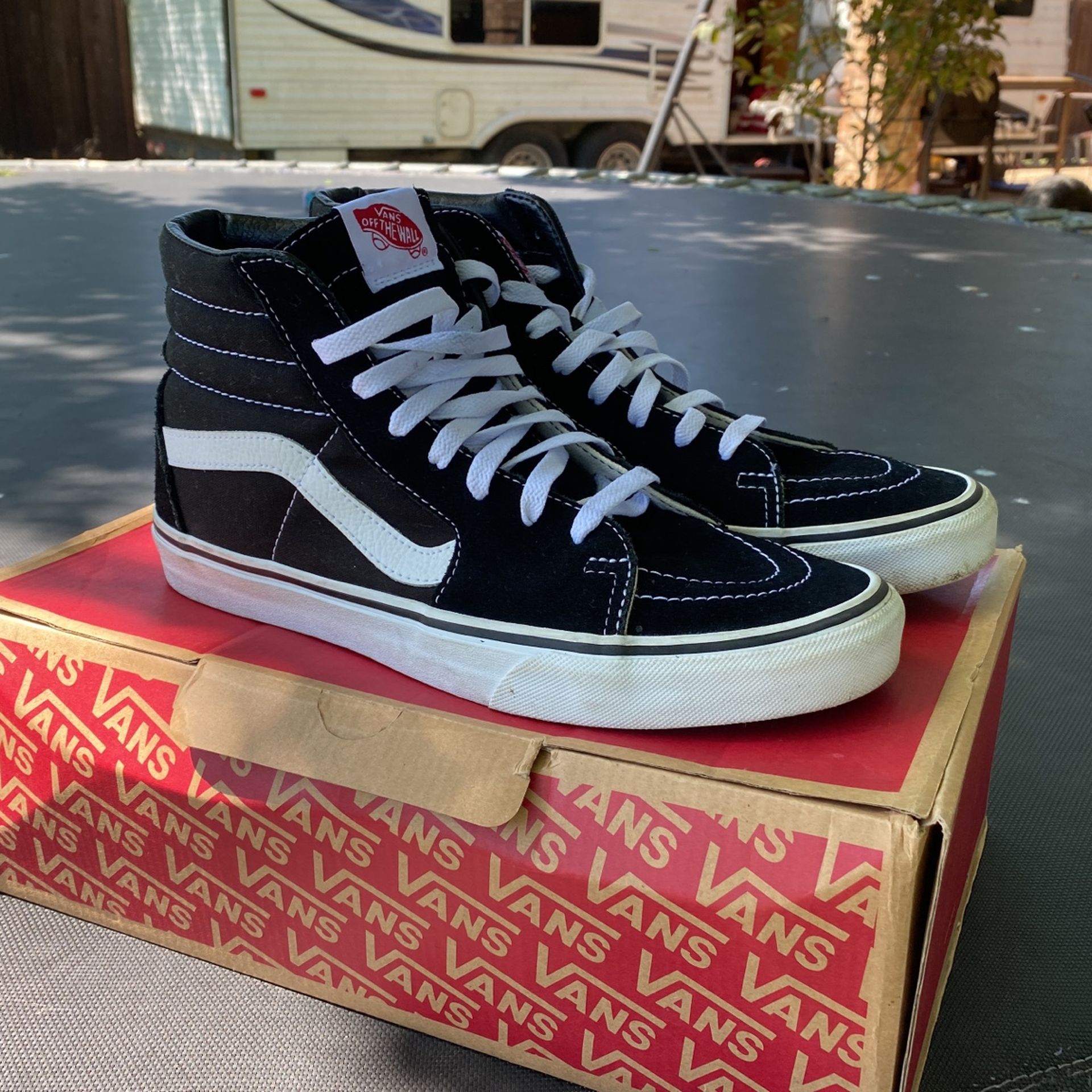 Vans High top Black And White