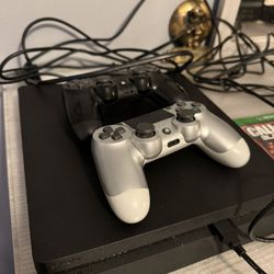 Xbox One And PS4 Combo 