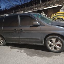 2004 Honda Odyssey