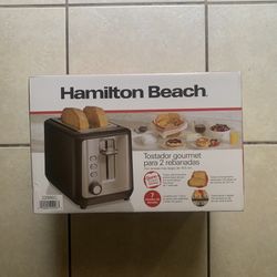 Hamilton Beach Gourmet 2 Slice Slot Toaster , Sure-Toast Technology