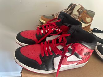 Jordan 1s size 12