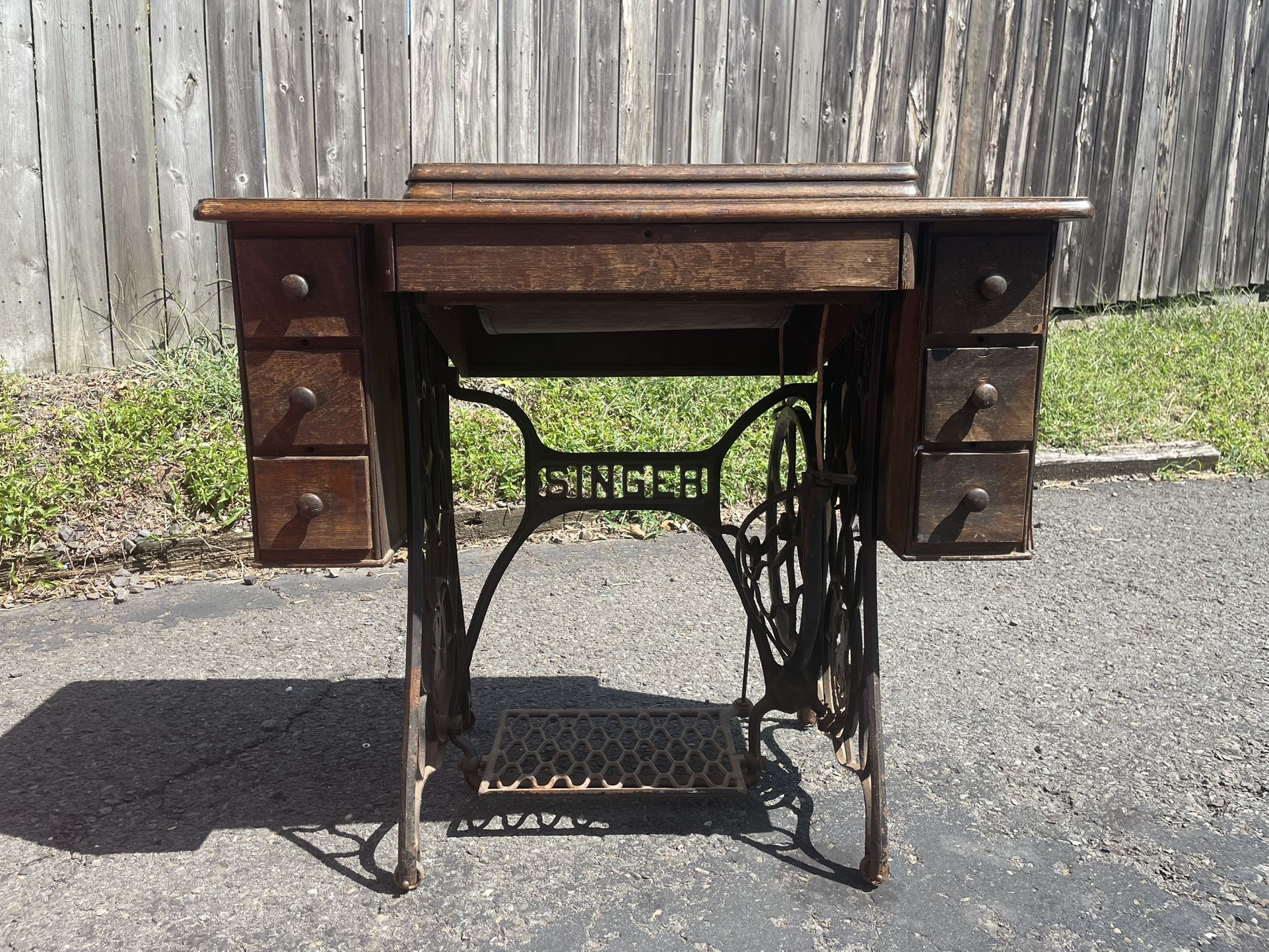 Singer Mfg Company Sewing Machine Table Only.