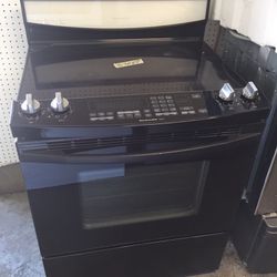 Range /Stove 