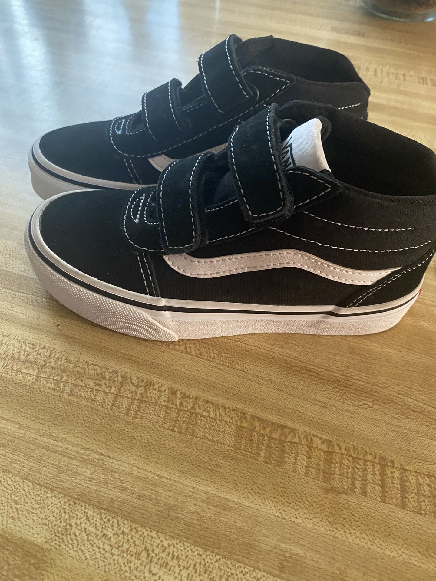 Boys Or girl Vans Tennis Shoes