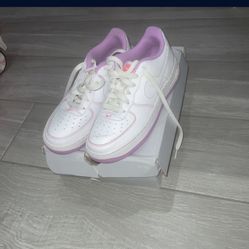 Girl Nike Shoes Size 4.5y