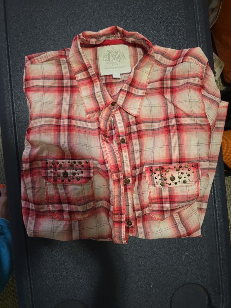 Long Sleeve Plaid Shirt