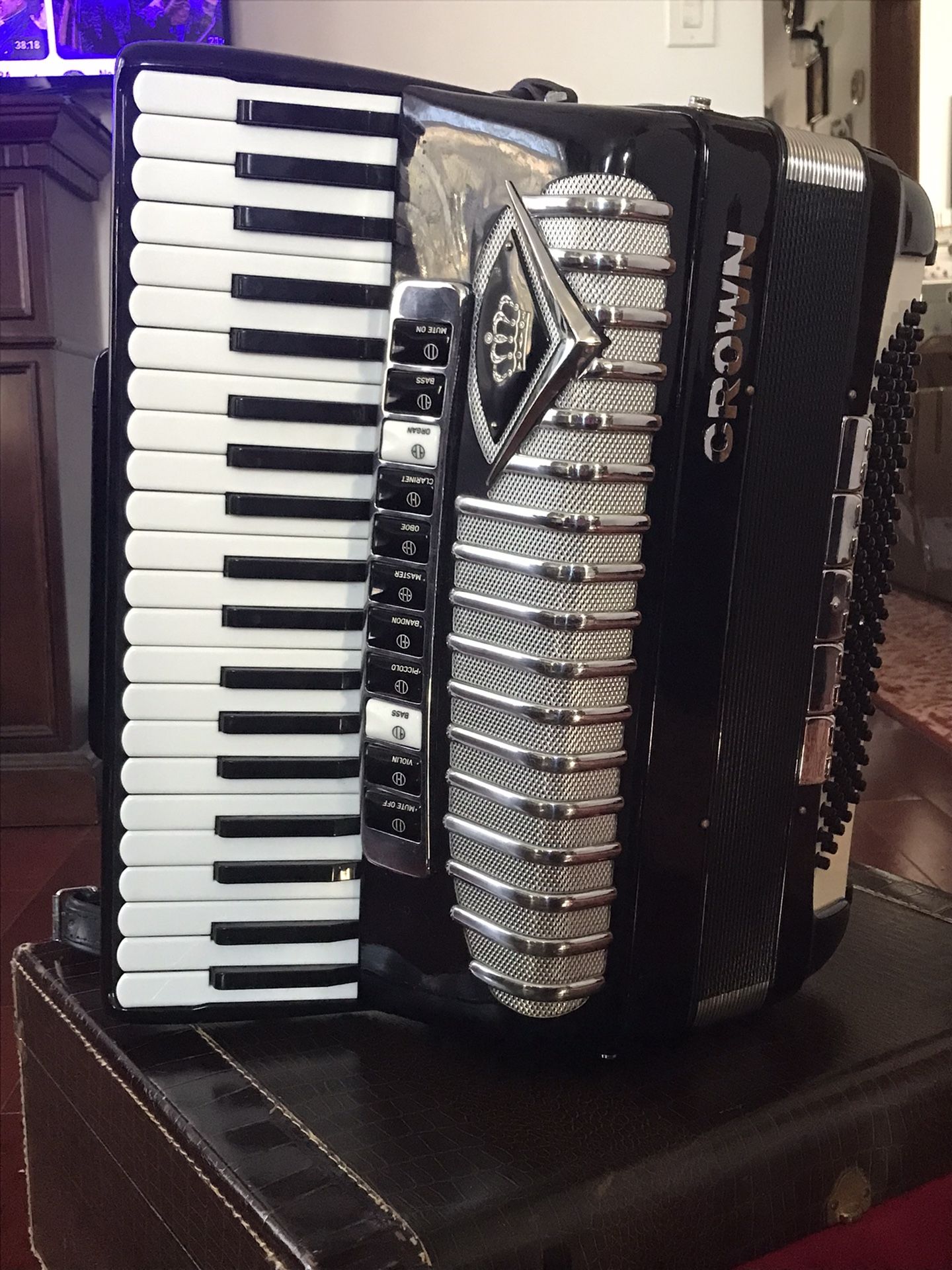 Crown Accordion