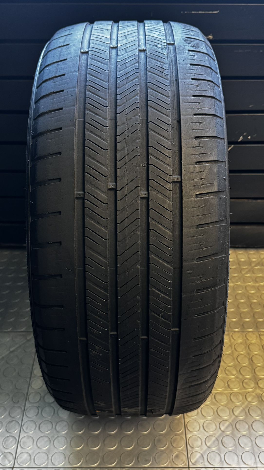 #327 One Used Tire Goodyear 235/45/18 98W