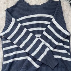 Hollister Sweater 